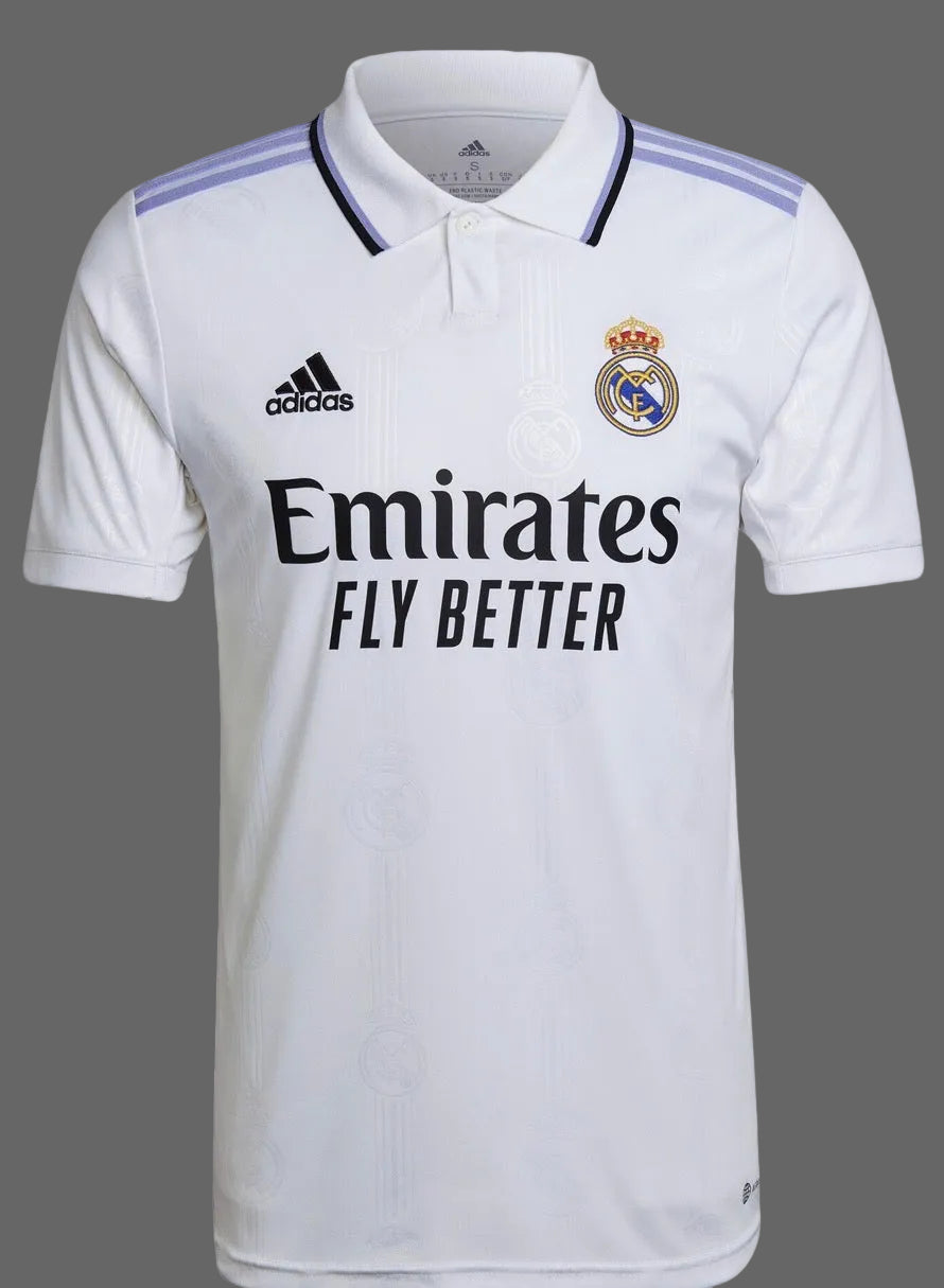 Camiseta de local del Real Madrid 22/23