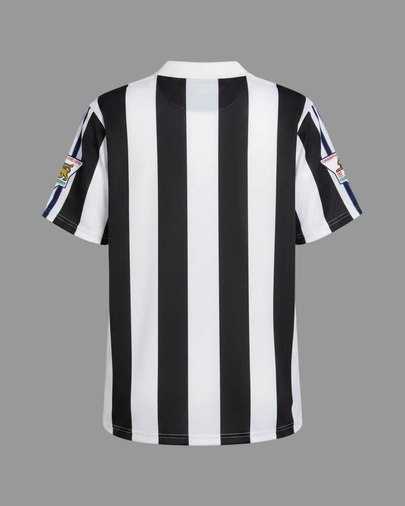 Camiseta local del Newcastle United 95/97