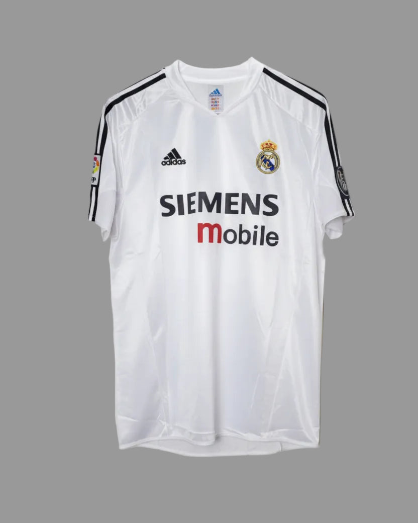 Camiseta de local del Real Madrid 04/05