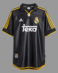 Camiseta de visitante del Real Madrid 98/99